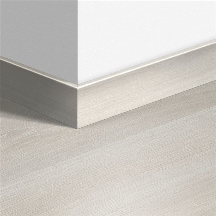 Плинтус МДФ Quick-Step Дуб итальянский светло-серый QSPSKR03573